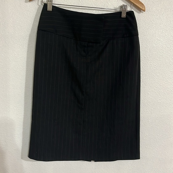 Benetton wide waist skirt midi carrier see measurements for size gray pinstripes - Picture 1 of 8